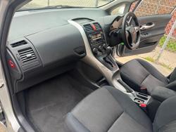 2011 Toyota Corolla Ascent ZRE152R MY11 Silver Pearl
