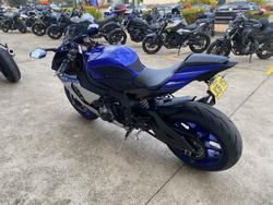2015 Yamaha YZF-R1 Blue