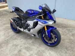 2015 Yamaha YZF-R1 Blue