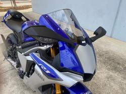 2015 Yamaha YZF-R1 Blue