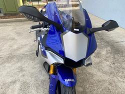 2015 Yamaha YZF-R1 Blue