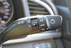 2016 Hyundai
                Elantra Active