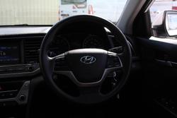 2016 Hyundai
                Elantra Active