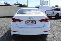 2016 Hyundai
                Elantra Active