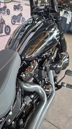 2023 Harley-davidson FXBR BREAKOUT (117) Vivid Black