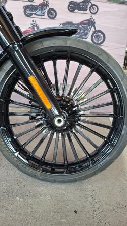 2023 Harley-davidson FXBR BREAKOUT (117) Vivid Black