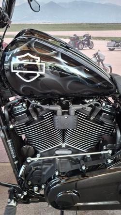 2023 Harley-davidson FXBR BREAKOUT (117) Vivid Black