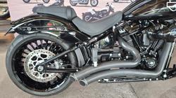 2023 Harley-davidson FXBR BREAKOUT (117) Vivid Black