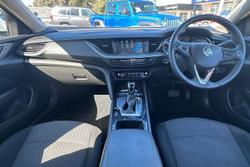 2018 Holden
Commodore LT