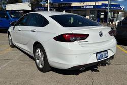 2018 Holden Commodore LT