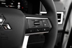 2025 Mitsubishi Outlander LS