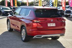 2023 Mitsubishi Outlander LS ZM MY23 Red Diamond