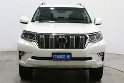 2022 Toyota
Landcruiser Prado VX