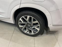 2022 Hyundai
Santa Fe Highlander