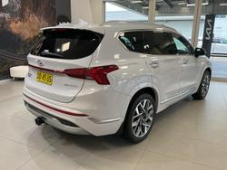 2022 Hyundai
Santa Fe Highlander