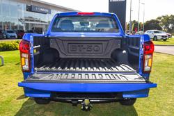 2025 Mazda BT-50 XTR