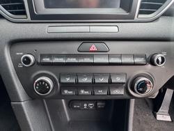2016 Kia
Sportage Si