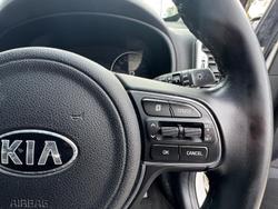 2016 Kia
Sportage Si