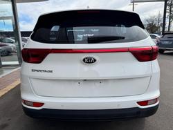 2016 Kia
Sportage Si