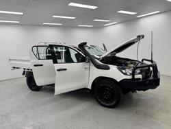 2022 Toyota Hilux SR GUN126R 4X4 Dual Range Glacier White