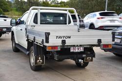 2023 Mitsubishi
Triton GLX