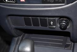 2023 Mitsubishi
Triton GLX