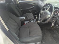 2007 Toyota Corolla Conquest ZRE152R Glacier White