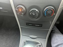 2007 Toyota Corolla Conquest ZRE152R Glacier White