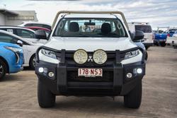 2020 Mitsubishi
Triton GLX