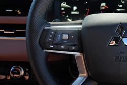 2025 Mitsubishi
Outlander Exceed Tourer