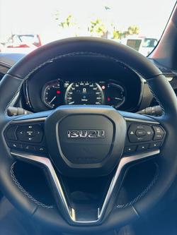 2025 Isuzu D-MAX LS-U MY24 4X4 Dual Range Mineral White