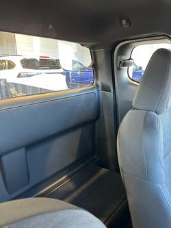 2025 Isuzu D-MAX LS-U MY24 4X4 Dual Range Mineral White