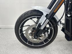 2021 Harley-davidson FLSB SPORT GLIDE White