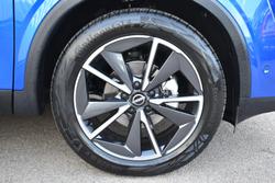 2024 Nissan
QASHQAI Ti
