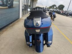2023 BMW Motorrad R 18 TRANSCONTINENTAL Gravity Blue Metallic Matt (16-11)