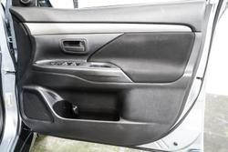 2014 Mitsubishi
Outlander ES