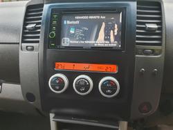 2012 Nissan Navara ST D40 Series 6 4X4 Dual Range Arctic White