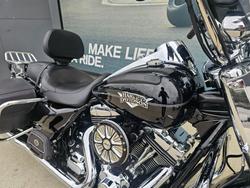 2013 HARLEY-DAVIDSON FLHR ROAD KING Black
