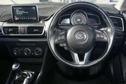 2014 Mazda
3 Maxx