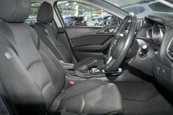 2014 Mazda
3 Maxx