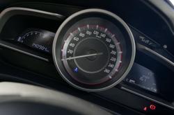 2014 Mazda
                3 Maxx
