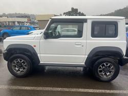 2021 Suzuki
Jimny