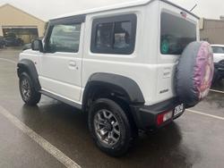 2021 Suzuki
Jimny