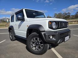 2021 Suzuki
Jimny