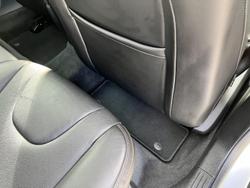 2017 Volvo
V40 Cross Country T5 Inscription