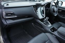 2022 Subaru
Outback AWD Touring