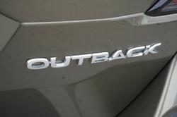 2022 Subaru
Outback AWD Touring