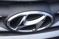2017 Hyundai
Santa Fe Active