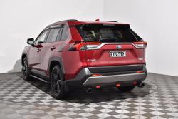 2020 Toyota
                RAV4 Cruiser