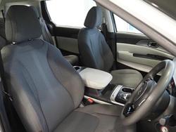 2021 Kia
                Carnival S